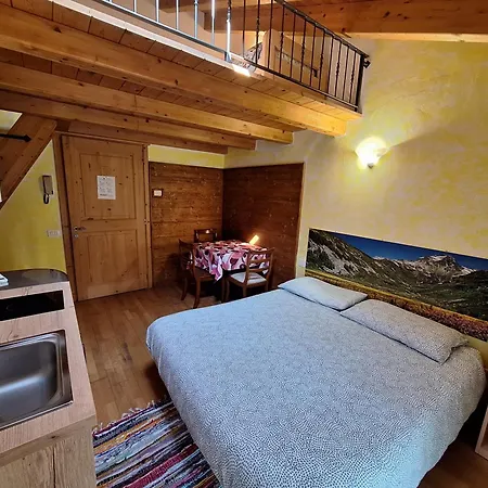 Фермерский дом La Ca' Vegia San Cassiano (Sondrio)