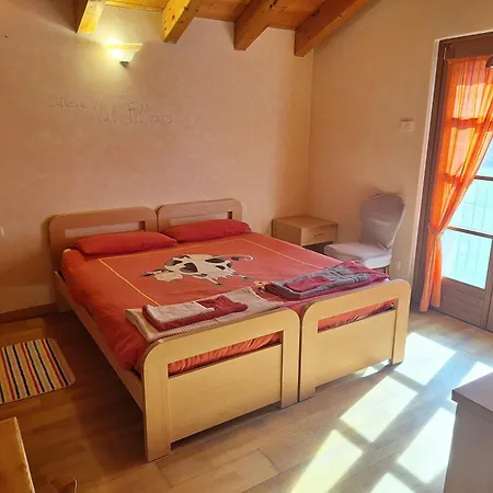 La Ca' Vegia Farm stay